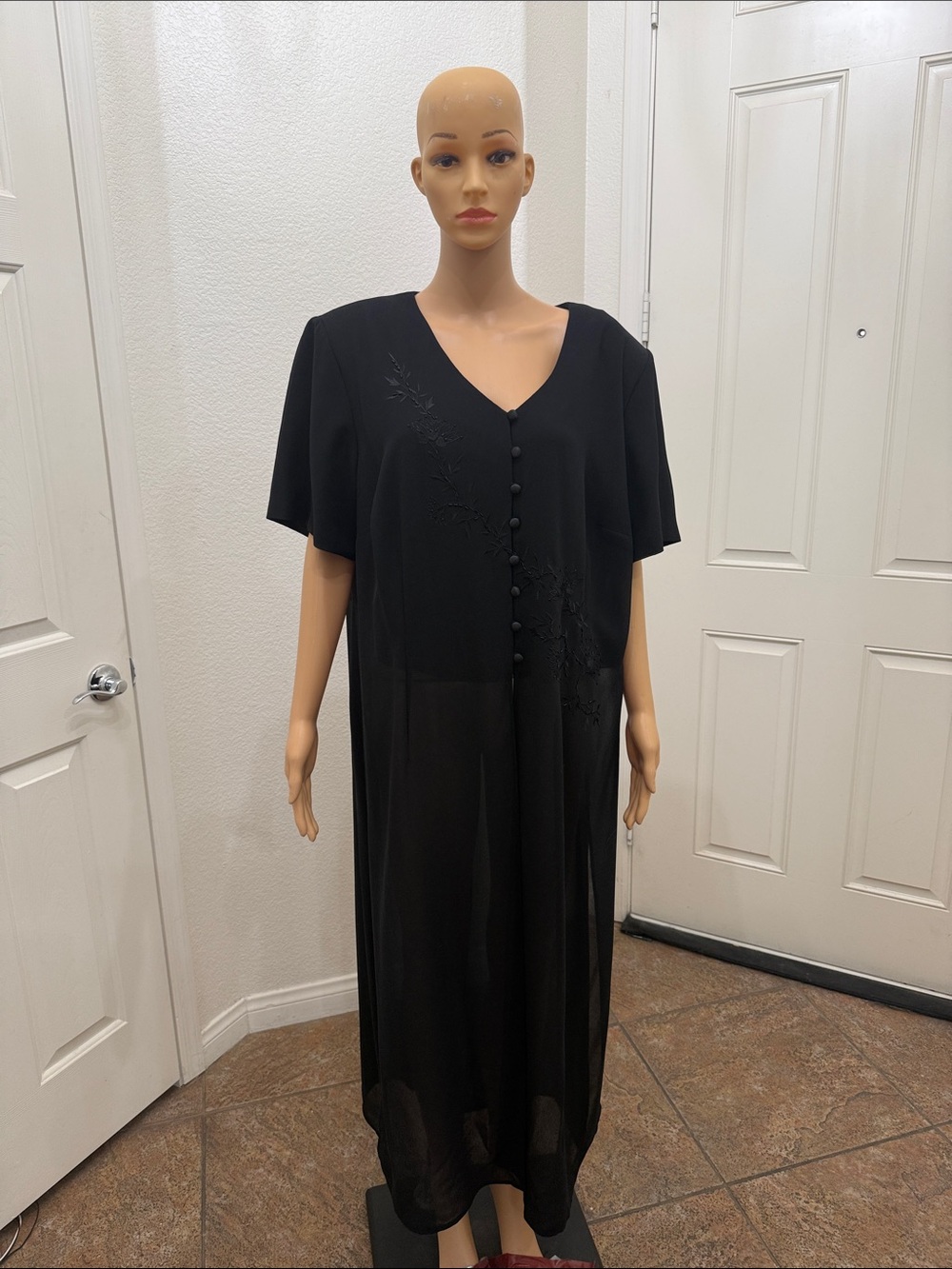 Dress Barn 18W Black VNeck Button Front Maxi Jacket Cover Up Duster Dress New